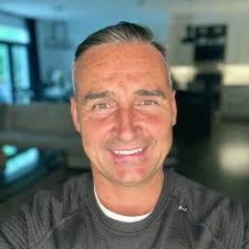 Excited to share that I'm starting a new position as Chief Marketing  Officer at Navacord. Navacord is one of Canada's largest and  fastest-growing insurance brokerages, with an incredible team…