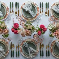 inspiration casa de perrin in 2021 table setting decor dinner table setting dining table decor