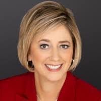 Lori Rausch's Instagram, Twitter & Facebook