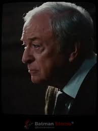 Alfred: A Consciência Moral de Bruce Wayne no Batman