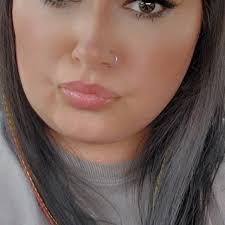 Ashley Vess Coleman (@germanbeauty102712) • Instagram photos and videos