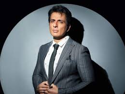 With his good physique and confident manners, sonu sood has made a marke in hindi as well as south film industry. Cover Story Sonu Sood Talks About How Helping Others Has Given Him A Fresh Perspective On Life Boxwalle Com