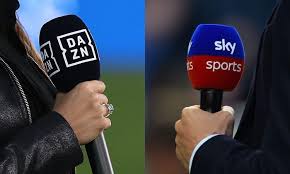 10 domani, molto probabilmente, sarà il giorno: Serie A Diritti Tv 2021 24 Dazn Resta In Vantaggio Domani Puo Arrivare La Svolta Serie A Calciomercato Com