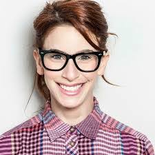 Nicole Schreiber's Instagram, Twitter & Facebook