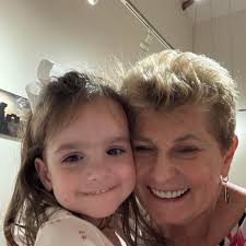 What is this snake with an arrowhead-shaped head?