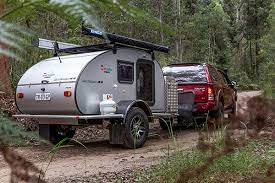 What are the best small campers with bathrooms and showers? Best Small Camper Trailers
