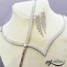 Pirlanta Modeli Su Yolu Gumus Set Set Fiyati 549 Tl Stok Kodu Mys 6148 Sipa Tesettur Abiye Modelleri 2020 Rhinestone Jewelry Jewelry Arrow Necklace