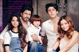 10 Richest Bollywood Actors 2021 In India Talented actors who make it big in bollywood, work in a lot of movies every year.