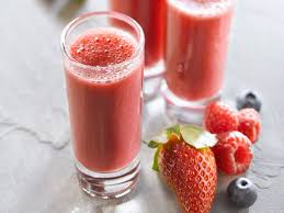 Smoothie Fraise Framboise Facile Et Pas Cher Recette Sur Cuisine Actuelle Smoothie Fraise Recette Smoothie Recette