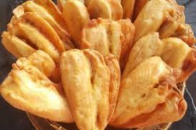 Kali ini dapur bu haji akan berbagi resep dan cara membuat pisang goreng sederhana yang enak bahan bahannya sbb: Aneka Jenis Pisang Yang Cocok Digoreng Petani