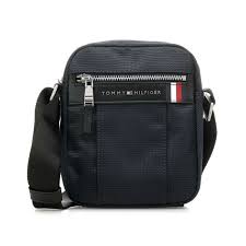 Comparez et achetez des sacs tommy hilfiger pour homme sur shopalike.fr. Tommy Hilfiger Elevated Nylon Sky Captain Shoulder Pocket