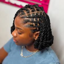 Leticia Collins (ladinw810)