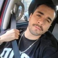 300+ perfiles de «Alejandre»