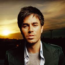 Studio & live setups of the world's best DJs and producers