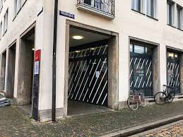 Contact your hotel directly for questions regarding billing or receipts. In Der Ex Bw Bank Verkauft Breuninger Nun Sonderposten Freiburg Badische Zeitung