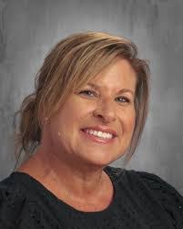 Sandra Ezell's Instagram, Twitter & Facebook