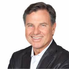 Kelly Morefield's Instagram, Twitter & Facebook