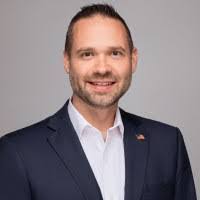 David Vadney's Instagram, Twitter & Facebook