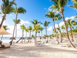 Puntacana resort & club offers a variety of luxury hotels, golf club, real estate and home this luxury hotel is honored to debut oscar de la renta's first resort boutique. Voyage A Punta Cana Reservez Votre Sejour En Republique Dominicaine Avec Oovatu