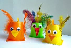 Easter Decorations For The Table Chicks Made From Fruit Dwarf Cups Chicks Cups Decorations Dwarf Easter Fruit Table In 2020 Crafts For Kids Crafts Easter Crafts
