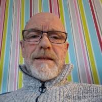 Mike Stemmer's Instagram, Twitter & Facebook