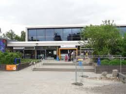 Stadtbad Mitte Offnungszeiten Der Schwimmhalle James Simon