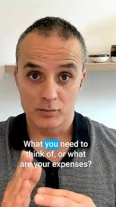 Alisha Pitts's Instagram, Twitter & Facebook