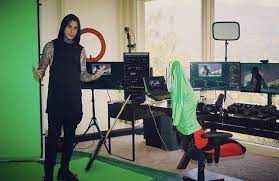 Pin By Regrettable Nowherekidz On Bands Bands Bands Ronnie Radke Falling In Reverse Black Veil Brides Andy