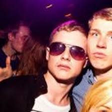 Stream Elliott Evans music