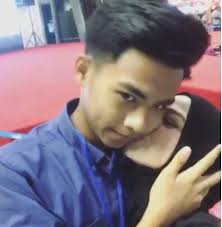 Aksi Cium Ruhainies Dikecam Kasihan Ruhainies Kerana Dikecam Gara Gara Memuatnaik Video Dicium Mesra Oleh Seorang Lelaki Yang Berstatus Ciuman Lima Instagram