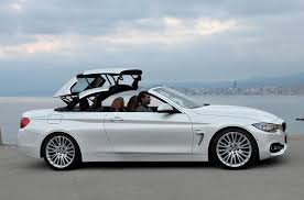 In addition, bmw offers xdrive 4wd on the 420i, 420d and 430d, while it's standard with the 435d. Báº£ng Gia Xe O To Bmw 4 Series 2021 Bmw 420i Mui Tráº§n Bmw 430i Mui Tráº§n