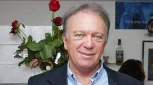 Πέθανε ο εκδότης δημήτρης ρίζος σε ηλικία 83 ετών. Pe8ane O Ekdoths Dhmhtrhs Rizos