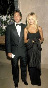 Don't tell me what i'm doing; Pam Anderson And Scott Baio S Izobrazheniyami Gollivud Lyudi