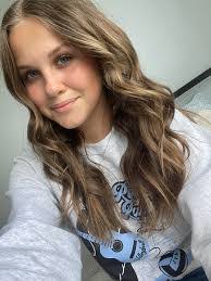 Whitney Grayson's Instagram, Twitter & Facebook