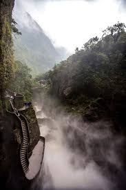 Si buscas un hotel en baños de agua santa cerca de banos park, estás de suerte. All You Need To Know About Banos Ecuador Nan Ecuador Travel Magazine
