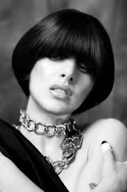 Коммерческая коллекция женских стрижек SUA