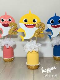 Bizcocho De Baby Shark Niño Baby Shark Inspired Full Chalk Paint Centerpieces Etsy Shark Theme Birthday Shark Party Decorations Shark Themed Birthday Party