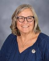 Renee Hyde's Instagram, Twitter & Facebook