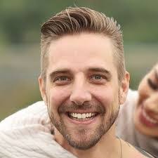 Amanda Marini's Instagram, Twitter & Facebook