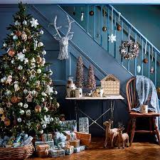 Check spelling or type a new query. Christmas Decorating Ideas And Inspiration Christmas Decorations For The Home Christmas Staircase Christmas Staircase Decor