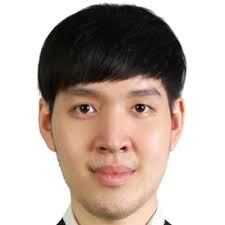 I'm thrilled to share that today, I officially accepted admission into the  MBA program for the USC Marshall School of Business! Looking forward to  joining the Class of 2027 and embarking on