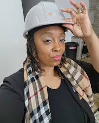 ✨️Behind the Scenes with Ms.Cass and GC Ken Slater✨️ Having a solid general  contractor can make or break your transaction. I learn something new each  time we're out together. It's great to