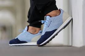 Reebok Classic Leather Int Op Collegiate Navy Sneaker Bar Detroit Sneakers Men Fashion Reebok Classic Reebok Classic Sneakers