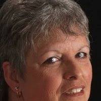 Angela Markland's Instagram, Twitter & Facebook