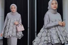 Home › gamis brokat terbaru › baju couple kondangan 2020 raswa. 3 Online Shop Yang Menjual Baju Kondangan Muslim Kekinian Di Bawah Harga 500 Ribu Rupiah Semua Halaman Stylo