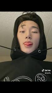 Gu San Young who only dream a small but simple ordinary life 🥲 { I do  agree 💯 I love her style in this vid 🖤 🐈‍⬛}