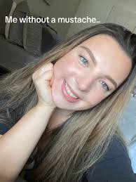 Kari Hauser's Instagram, Twitter & Facebook