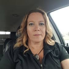 Wendy Walton's Instagram, Twitter & Facebook