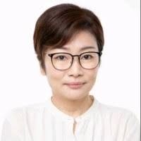 40+ "Dee Lim" profiles