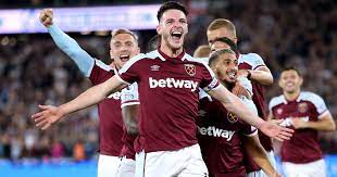 Manchester united transfer news manchester united want a midfielder to bolster their options but with a move unlikely this summer, these are five names that they should keep an eye on for a. Sa69cxxvnrwltm